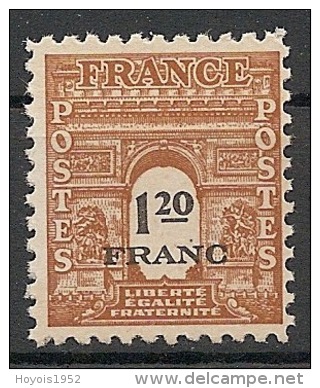 France 1945 Y&T nos 702** à 711** (10 timbres) Arc de Triomphe