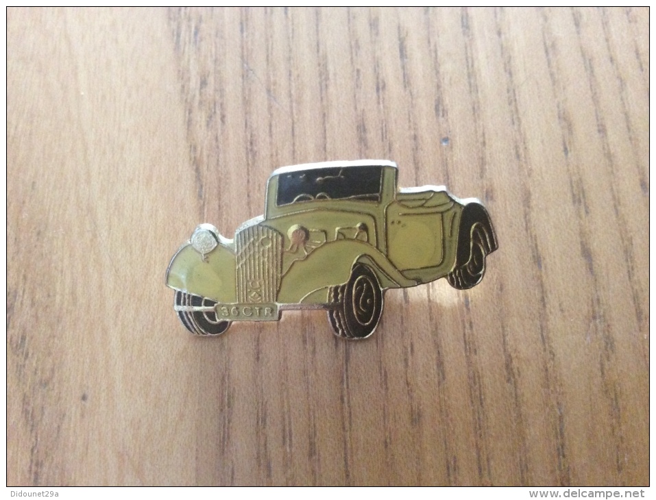 Pin´s "traction 36 CTR" (Citroen, Jaune) - Citroën