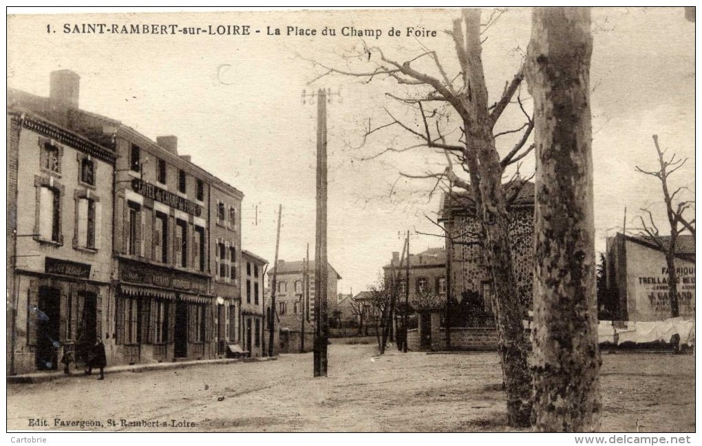 42 - SAINT-RAMBERT-SUR-LOIRE - La Place Du Champ De Foire - Saint Just Saint Rambert