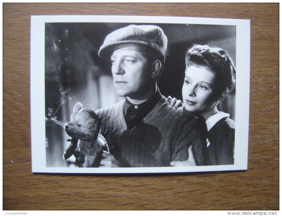 Carte Postale NON ECRITE Postcard JEAN GABIN RAYMOND VOINQUEL LE JOUR SE LEVE - Artistes