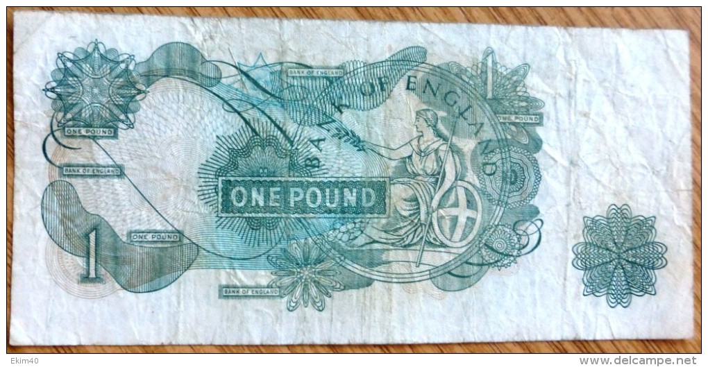 Used One Pound GB Banknote-Page No BK-974 - 1 Pound
