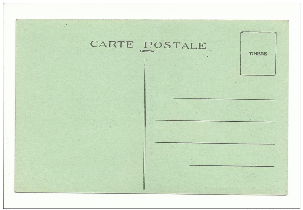 21 - CPA - POUILLY EN AUXOIS - La Place Et La Mairie - ( COTE D'OR ) - Sonstige & Ohne Zuordnung