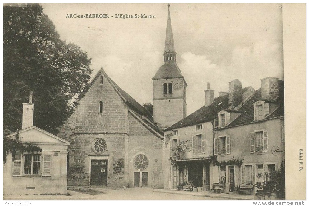Arc-en-Barrois (52) L'Eglise St-Martin - Arc En Barrois