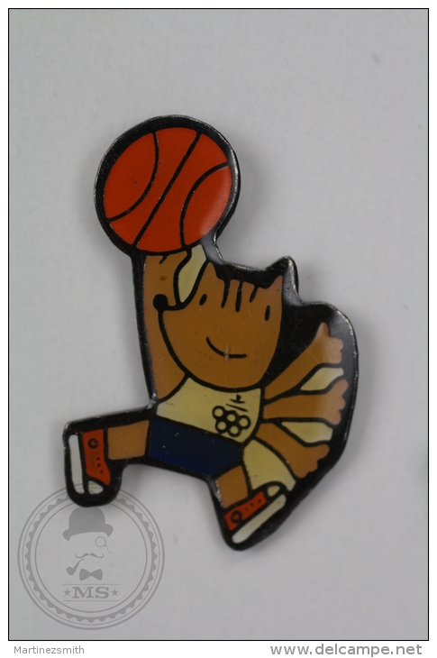 Barcelona 1992 Olympic Games - Cobi Mascot Playing Basketball - Pin Badge #PLS - Juegos Olímpicos