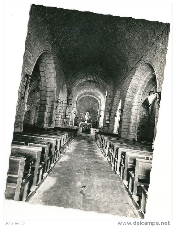 CPSM 84 SARRIANS INTERIEUR EGLISE TOUN OUSTO O MOUN DIEU - Sarrians