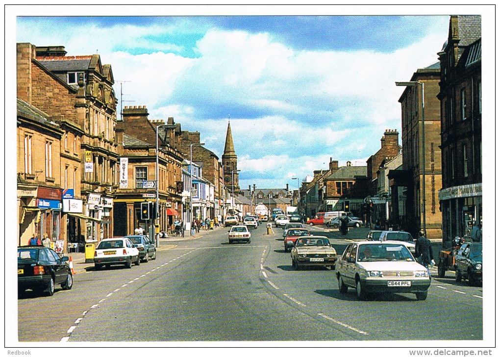 RB 1020 - Postcard - Cars At The High Street Annan - Dumfries &amp; Galloway  - Scotland - Dumfriesshire