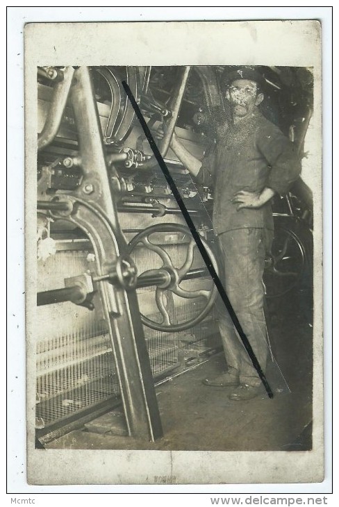 Carte Photo  - Ouvriers à L'usine - Métiers-Industrie - Sonstige & Ohne Zuordnung