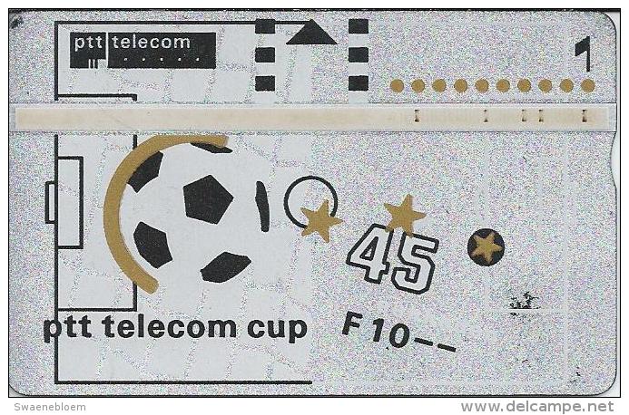 Telefoonkaart.- Nederland. PTT Telecom Cup. 45 Eenheden. Voetbal. PTT Telecom Sponsor Van De KNVB. 009C71457 - Openbaar