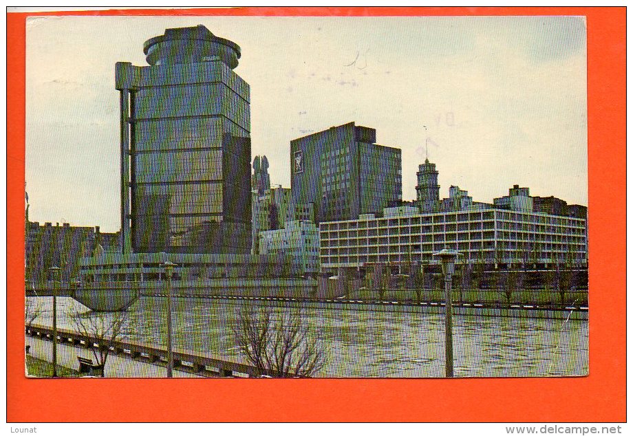 ROCHESTER , N. Y. - Across The River From First Federal Plaza And The Americana Hotel - Rochester