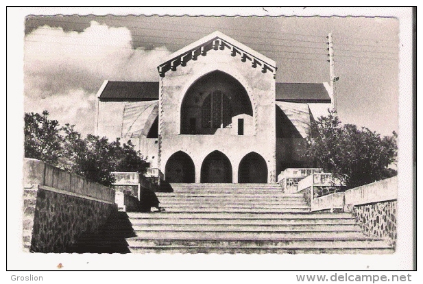 SAINT GILLES LES BAINS (REUNION) 508 BASILIQUE DE N D DE LA PAIX - Autres & Non Classés