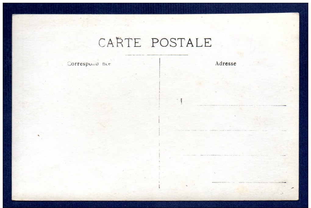 Carte- Photo. Marin  Avec Son épouse - Régiments