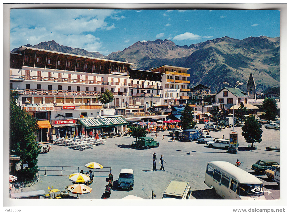 BUS AUTOCAR : Autobus ( Navette ) à AURON 06 Au Centre De La Station - Jolie CPSM CPM - Alpes Maritimes - Autobus & Pullman