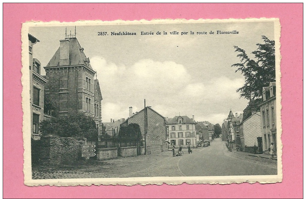 C.P. Neufchâteau  :  Route  De Florenville  :  Entrée  De  La  Ville - Florenville