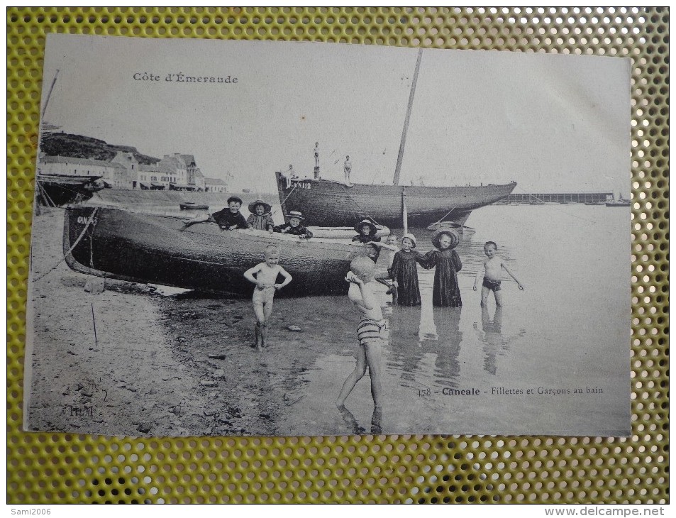 CPA 35 CANCALE FILLETTES ET GARCONS AU BAIN - Cancale