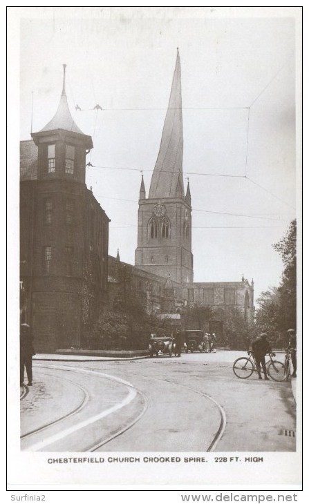 DERBYSHIRE - CHESTERFIELD CHURCH (ANIMATED STREET) RP  Db347 - Derbyshire