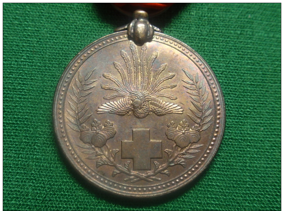 Japan Red Cross Medal With A Stamp #2 - Autres & Non Classés