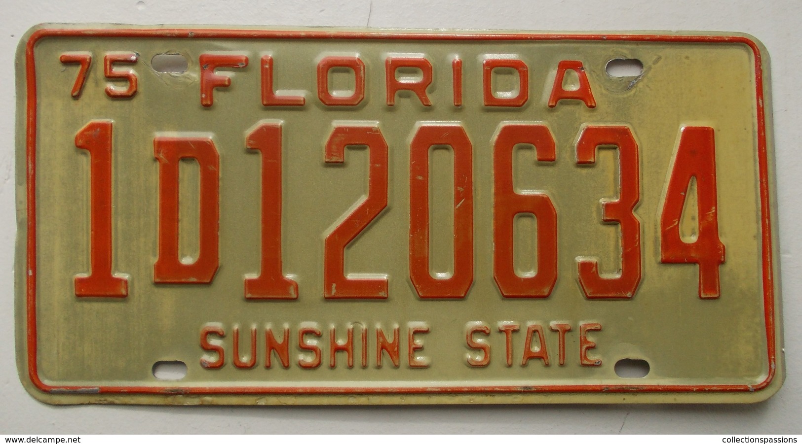 Plaque D'immatriculation - USA - Etat De Floride 1975 - - Number Plates