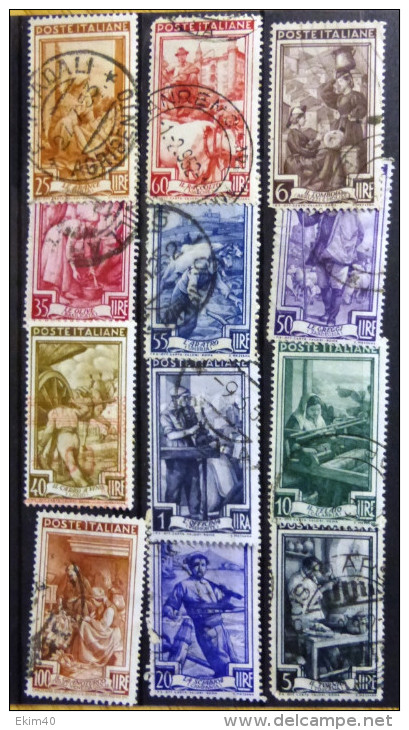 Selection Of 12 Old Used Stamps From Italy No DEL-1242. - Unclassified