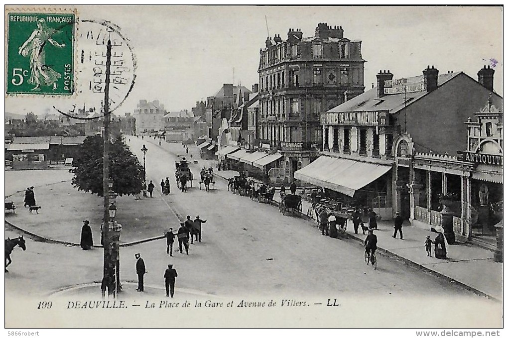 CARTE POSTALE ORIGINALE ANCIENNE : DEAUVILLE ; LA PLACE DE LA GARE ET AVENUE DE VILLERS ; ANIMEE ; CALVADOS (14) - Deauville