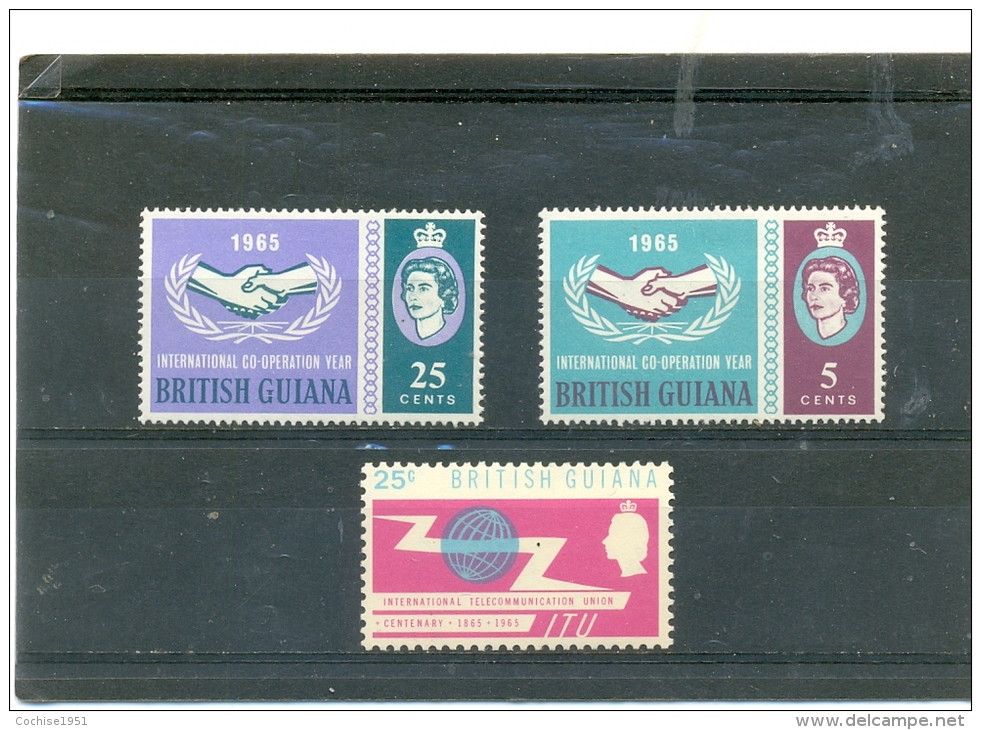 1965 GUYANE ANGLAISE Y &amp; T N° 218 - 219 - 220  ( ** ) Les 3 Timbres - Britisch-Guayana (...-1966)