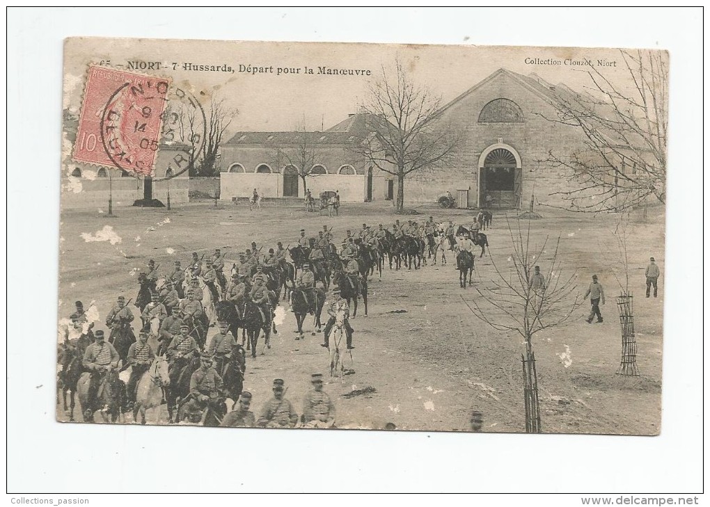 Cp , Militaria , NIORT , 7 E HUSSARDS , Départ Pour La Manoeuvre , Voyagée 1905 - Manovre