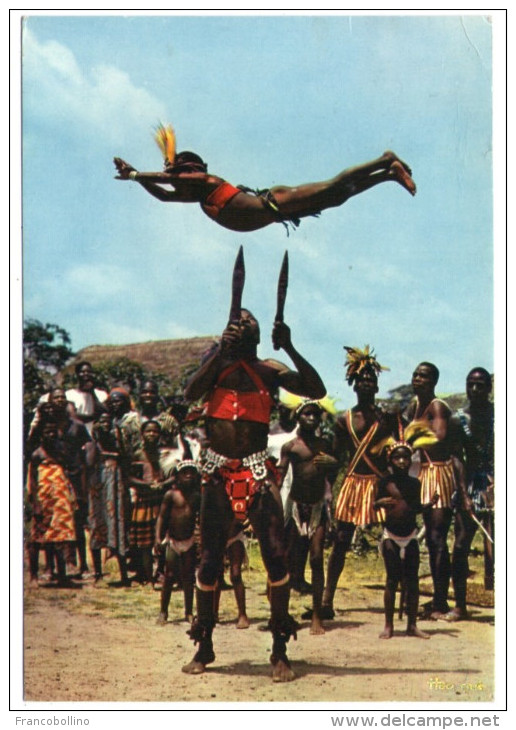 AFRIQUE EN COULEURS - DANSE DES COUTEAUX/KNIFE DANCE / WITH ZAIRE STAMP - Altri & Non Classificati