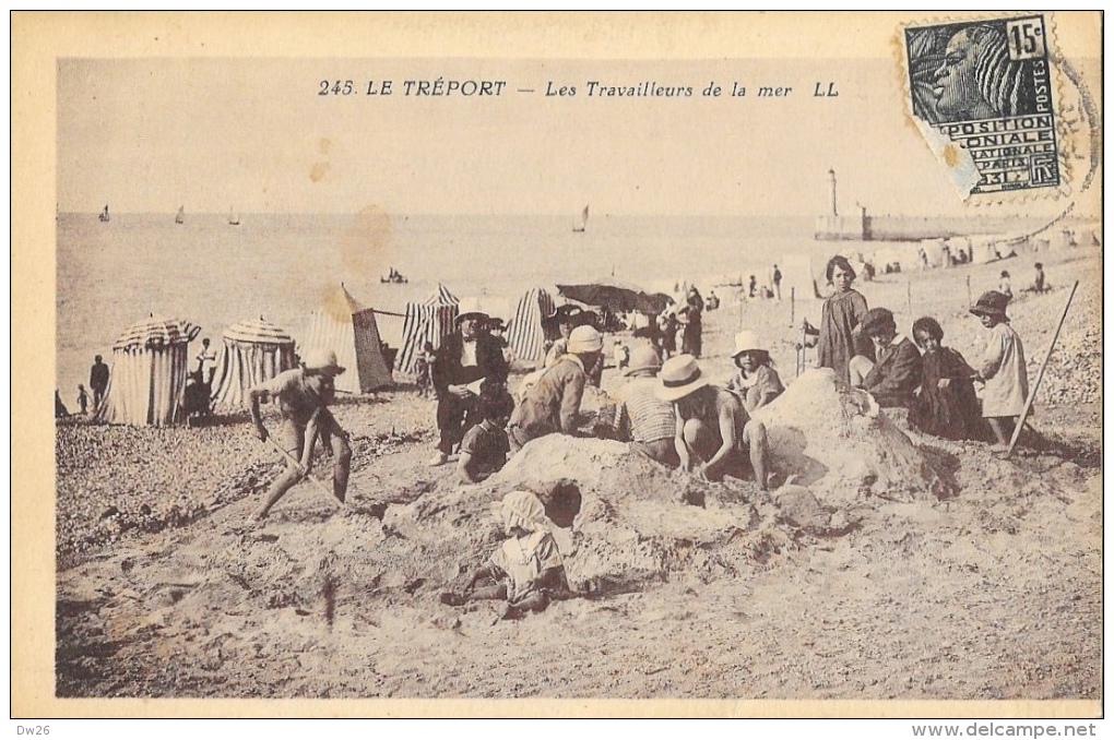 Le Tréport - Les Travailleurs De La Mer - Sur La Plage - Carte LL N°245 - Le Treport