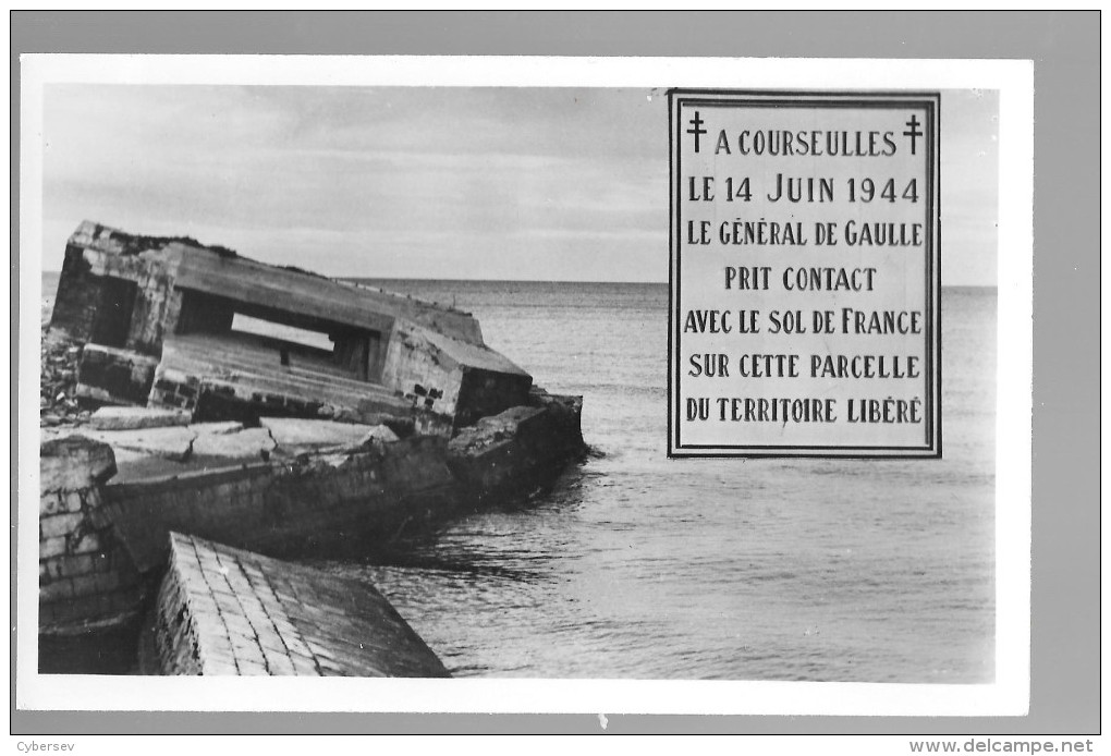 COURSEULLES-SUR-MER - Juno Beach  - Blockaus Défendant L'Entrée Du Port, Renversé Par Un Obus Tiré Par.... - Courseulles-sur-Mer