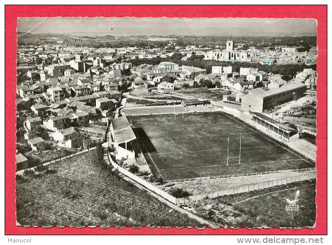 CPSM - 11 - AUDE - NARBONNE - EN AVION AU DESSUS DE .... LE STADE - Narbonne