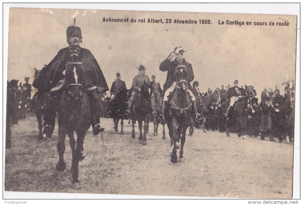 AVENEMENT DU ROI ALBERT 23/12/1909 CORTEGE EN COURS DE ROUTE - Manifestations