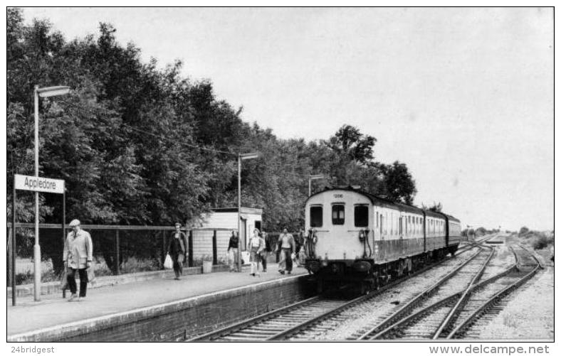 Appledore Railway Station Kent Class 206 Demu - Chemin De Fer