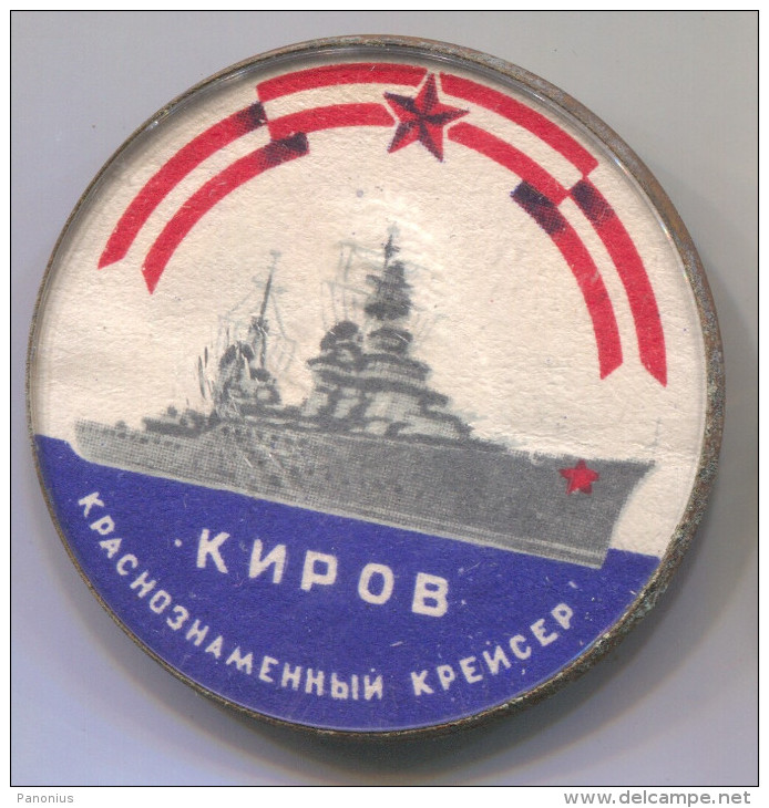 Ship Boat, Navy Marine, KIROV Cruiser Kreuzer, Russia Soviet Union, Pin Badge Brooch, 40 Mm - Bateaux