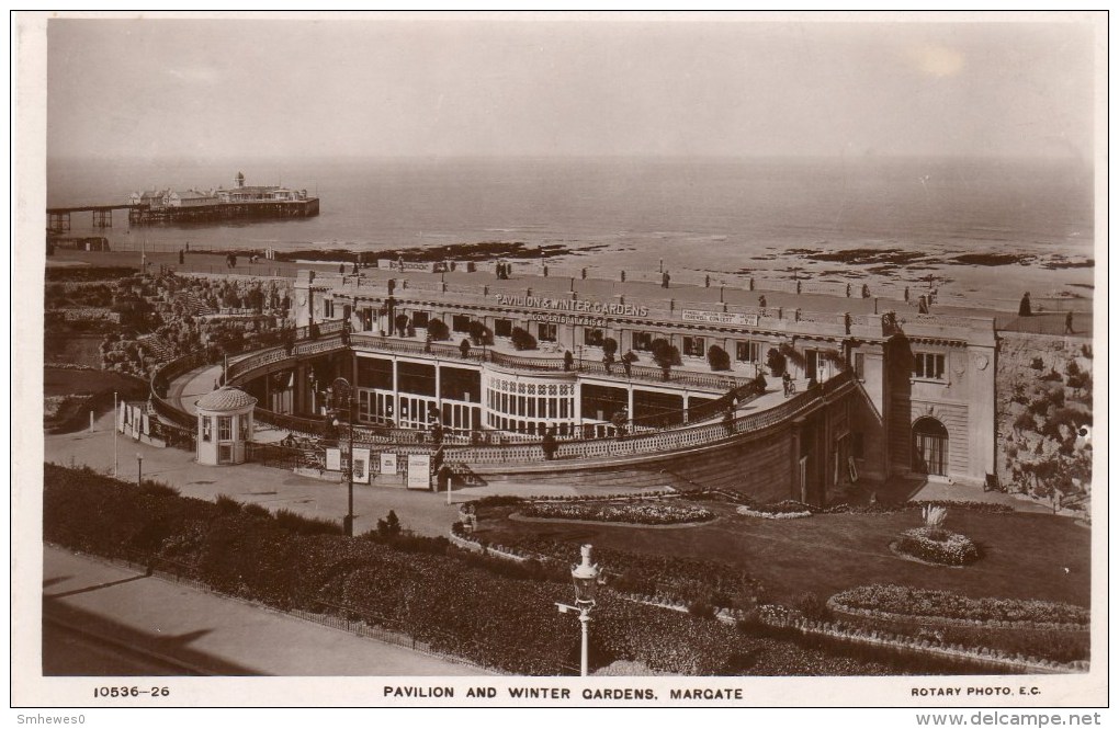 Postcard - Margate Jetty/Pier & Winter Gardens, Kent. 10536-26 - Margate