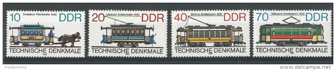 Allemagne DDR: 2637/ 2640 **  Tramways - Tramways