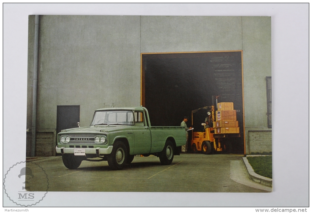 Toyota Motor Sales Co. Ltd Advertising Car Postcard - Toyopet Stout - Turismo