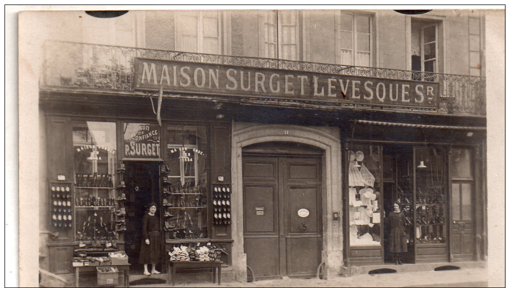 Carte Photo A Situer ," Maison Surget Levesques " Belles Devantures De Commerce - A Identifier