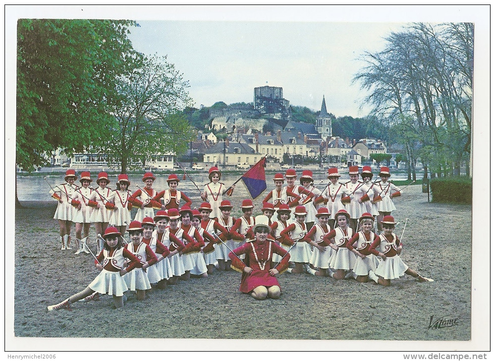 Loir Et Cher - 41 - Montrichard Les Majorettes Majorette - Montrichard