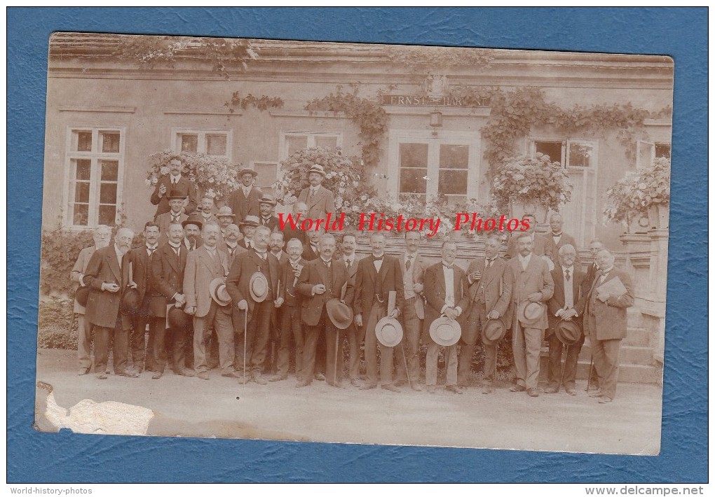 CPA Photo - BERLIN - Stadtpark Steglitz - Ernst HARWART - Rassemblement De Notables - Chapeau - Hat - Steglitz