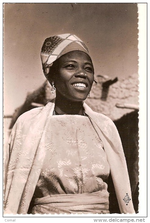 CPSM - A.E.F. TCHAD  - Jeune Fille Foulbé - - Tchad