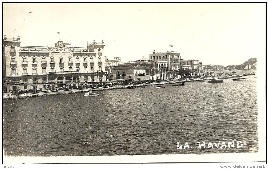 LA  HAVANE    CPA  PHOTO    LE   PALAIS   ET   LE QUAI - Cuba