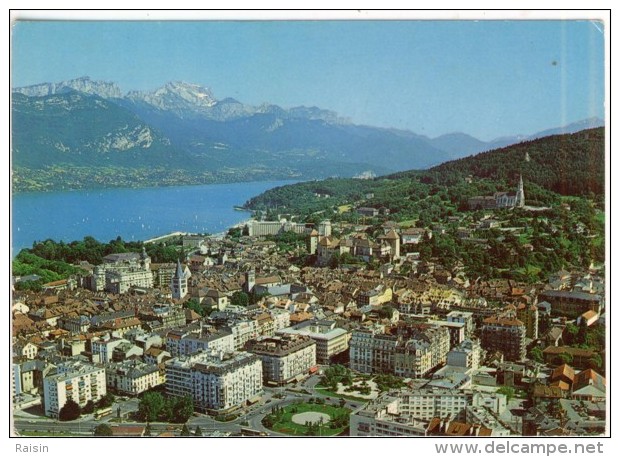 74 Annecy La Ville  Le Lac Et Ses Montagnes  N°G413 BE - Annecy