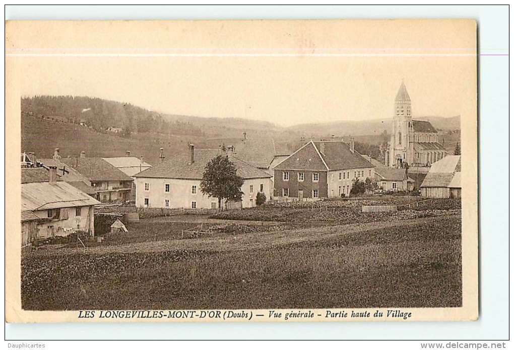 Les LONGEVILLES MONT D' OR - Partie Haute Du Village - Vue Générale -  Ed. Karrer - 2 Scans - Autres & Non Classés