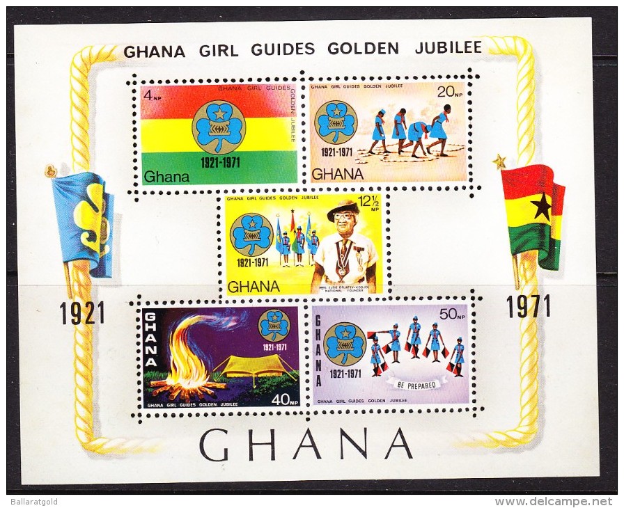 Ghana 1971 Girl Guides Jubilee Minisheet  MINT - Ghana (1957-...)