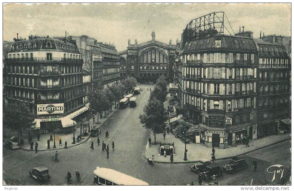 PARIS   GARE DU NORD   CARREFOUR DENAIN MAGENTA - Arrondissement: 10