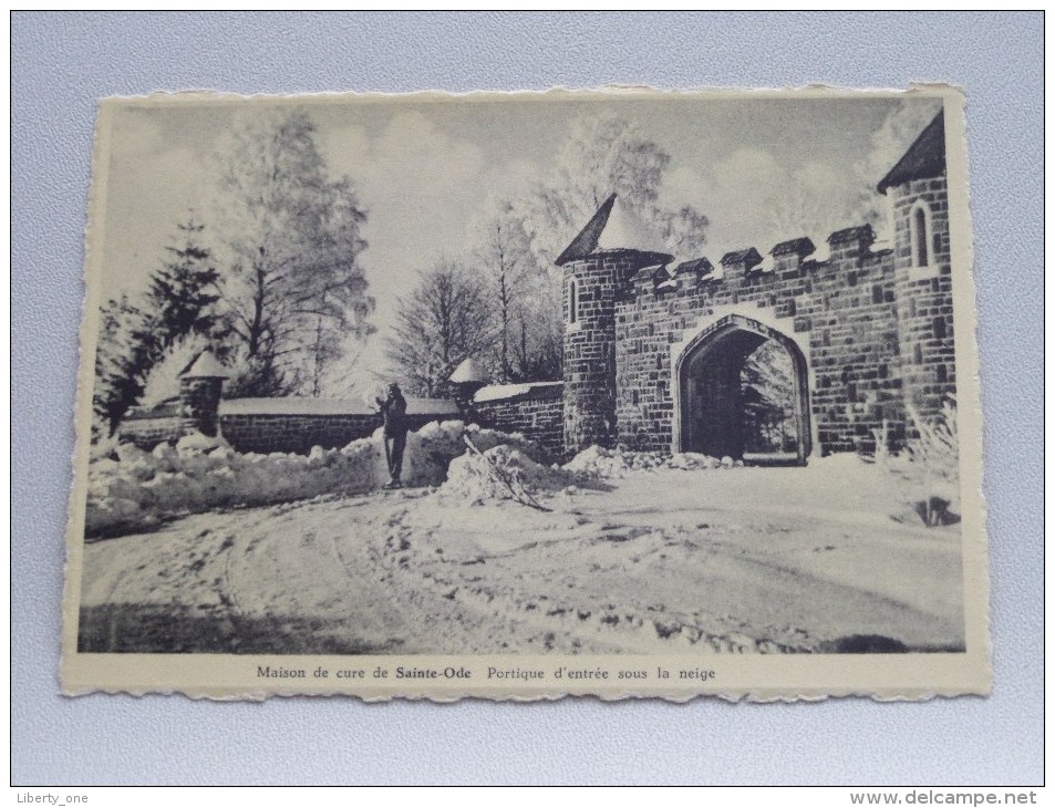 Maison De Cure De Sainte-Ode () Portique D'entrée Sous La Neige - Anno 19?? ( Zie Foto Voor Details ) - Sainte-Ode