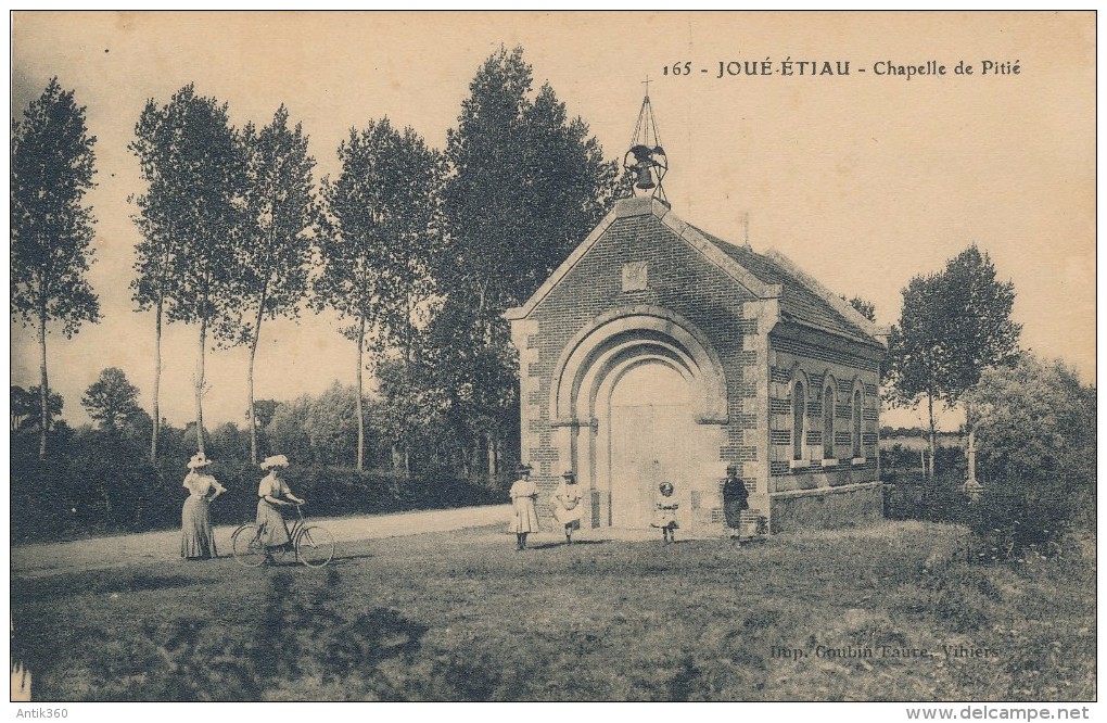 CPA 49 JOUE ETIAU Chapelle De Pitié Animée Avec Enfants - Chemille