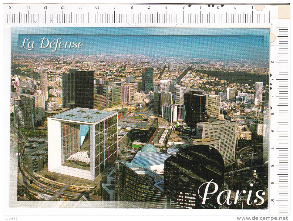 PARIS  -  LA DEFENSE   -   Le  Site  De La  Défense  Et La Grande  Arche - La Defense