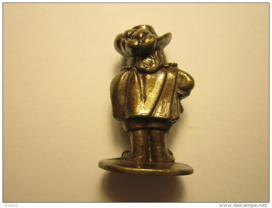 FIGURINE KINDER METAL NAIN MOUSQUETAIRE - Metalen Beeldjes