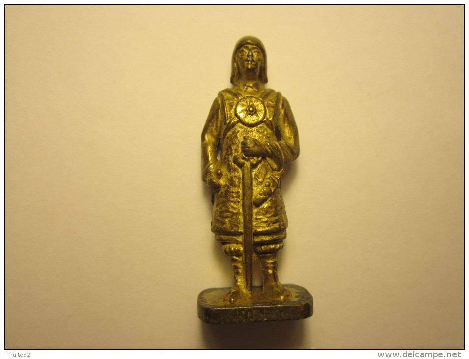 FIGURINE KINDER METAL SOLDAT HUN 1 - Metal Figurines
