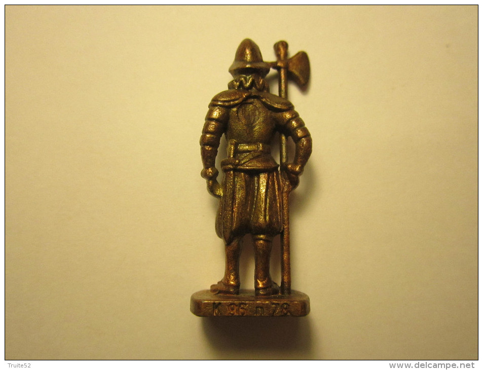 FIGURINE KINDER METAL SOLDAT SWISS (suisse) N°5 - Figurines En Métal